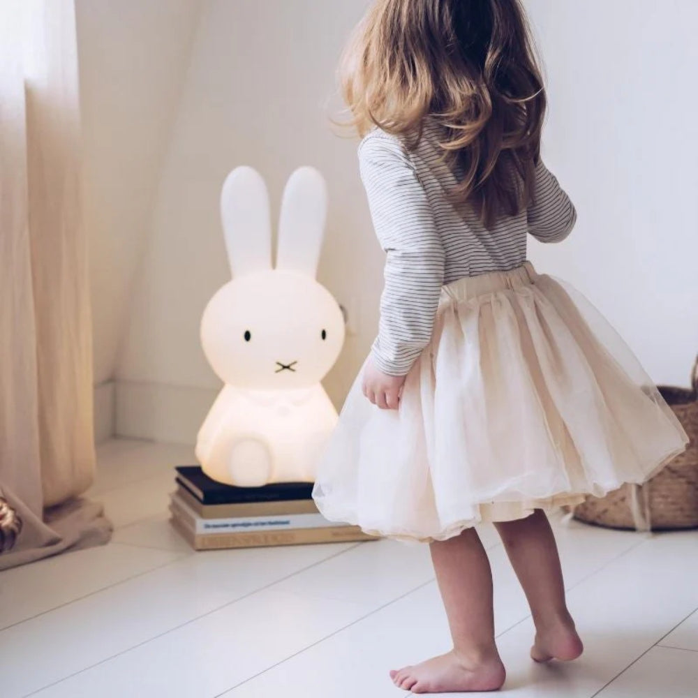 Modern Bunny Floor Lamp – Soft Dimmable Lighting for Cosy Spaces