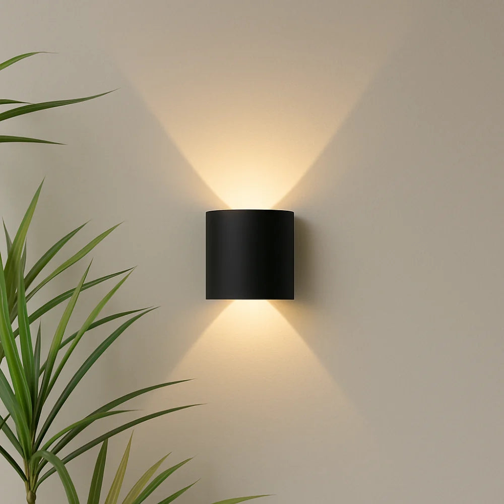 Modern wall light – stylish indoor and outdoor sconce in black or white