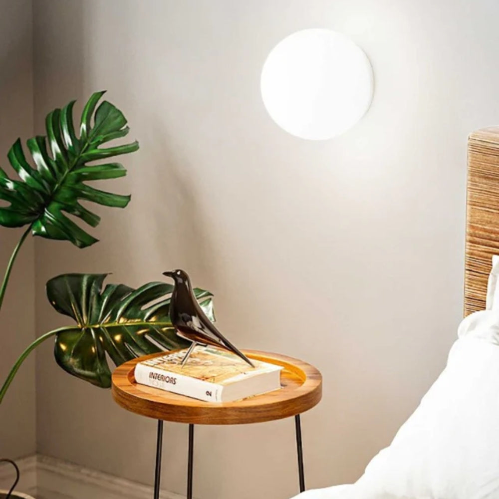 Compact to Large Wall Lamp – Clean Design with Ambient Lighting